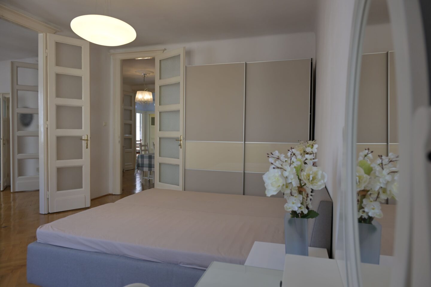 Keleti Károly utca #8