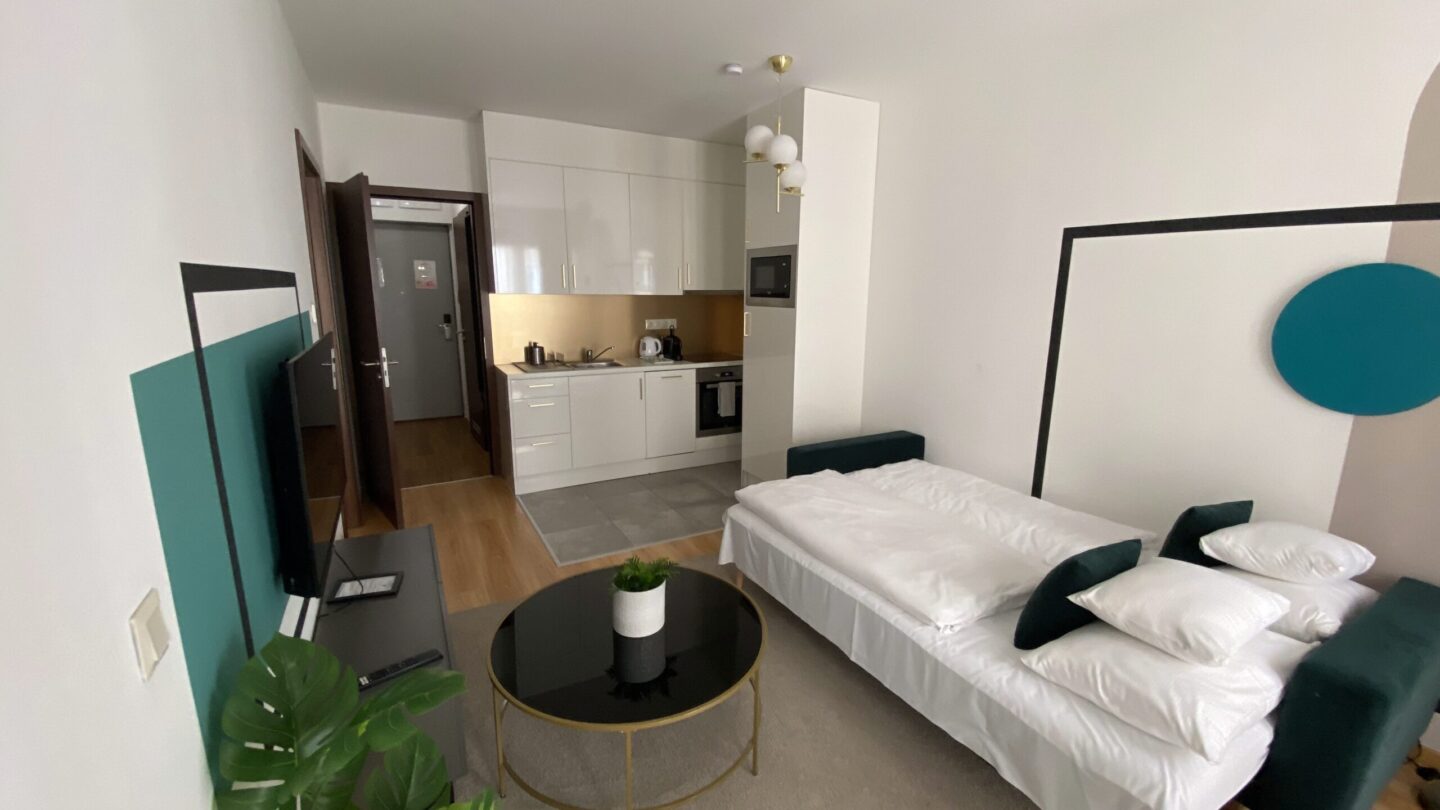 Budapest Vii District 1 Bedroom 41 M2 Classical Real Estate In Good Condition On Floor 3 With Street View And 2 Sqm Balcony Built In 2021 6085