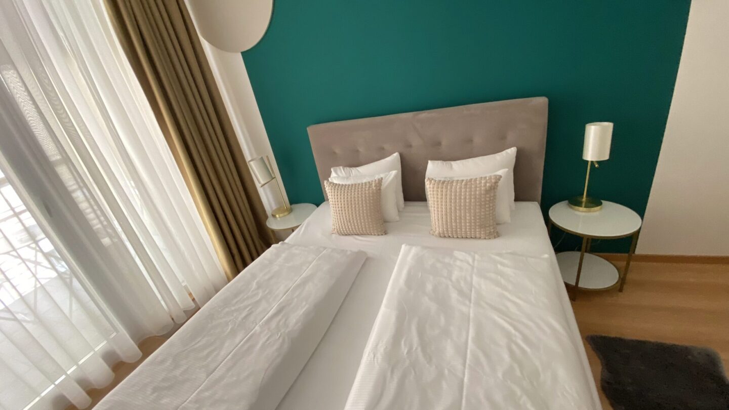 Budapest Vii District 1 Bedroom 41 M2 Classical Real Estate In Good Condition On Floor 3 With Street View And 2 Sqm Balcony Built In 2021 6087